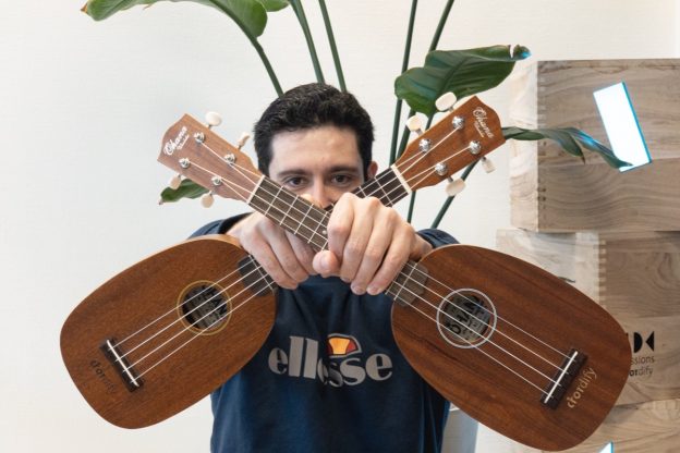 ukulele super mario